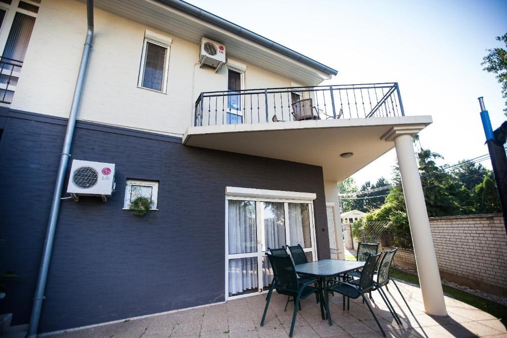 Csenge Villa Siofok Oda fotoğraf